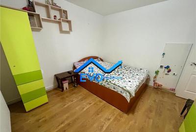 Apartament de cu 3 camere, decomandat, etaj 1, Tomesti - 6