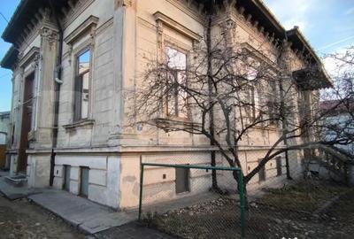 Spațiu comercial, de 50 mp, în George Enescu - 5