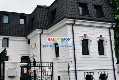 Casă cu 9 camere cu Teren 110 Mp în Moșilor - 1