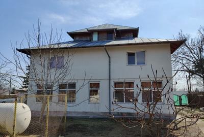 Casă cu 4 camere în Sfântu Gheorghe - 5