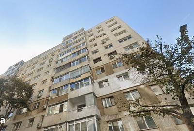 Apartament cu 3 camere decomandat în Păcii - 1