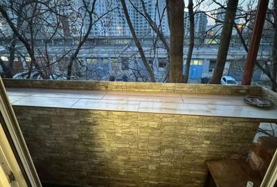 Apartament cu 3 camere decomandat în Parcul Carol - 10