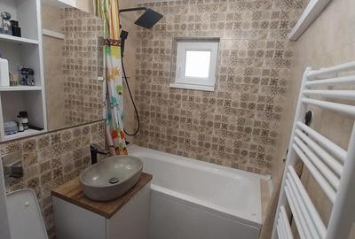 Apartament cu 3 camere decomandat în Dâmbovița - 6