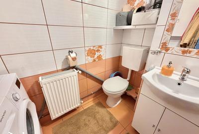 Apartament cu 3 camere semidecomandat în Tudor - 1