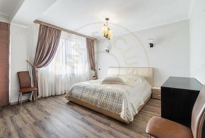 Casă cu 7 camere cu Teren 300 Mp în Colentina - 10