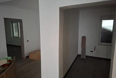 Casa de vanzare Ineu - 5