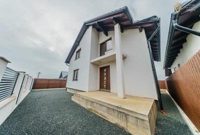 Casă cu 7 camere cu Teren 600 Mp în Sânleani - 20