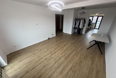 Casă cu 4 camere cu Canalizare în Brătianu - 11