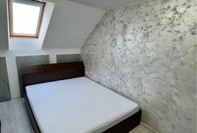 Apartament cu 3 camere decomandat în Vasile Aaron - 1