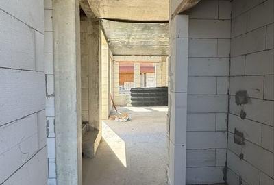 Casă cu 4 camere în Central - 2