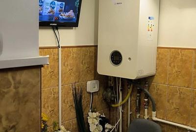 Apartament cu 3 camere semidecomandat în Central - 6