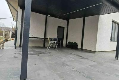 Casă cu Teren 500 Mp în Central - 4