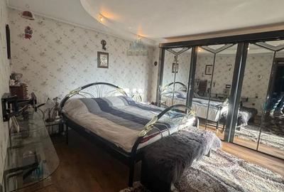 Casă individuală cu 5 camere cu Canalizare în Central - 7