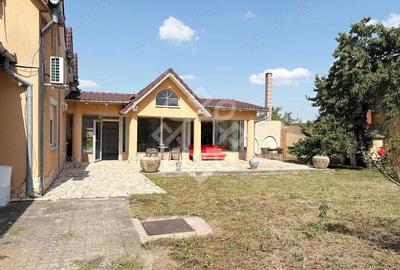 Casă cu 2 camere cu Teren 1200 Mp în Sânmartin - 2