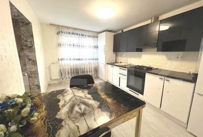 Casă individuală cu 3 camere cu Canalizare în Feldioara - 2
