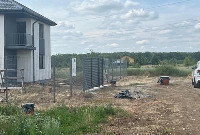 Teren de 1036 mp, în Central