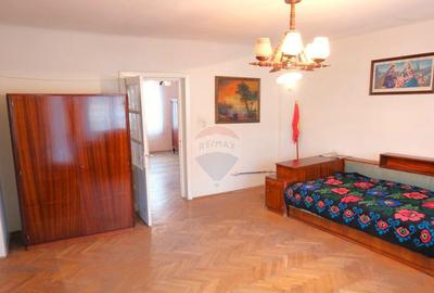 Casa situata in Media?,intr-o zona in plina dezvo... - 10