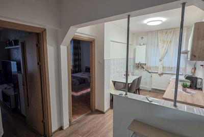 Apartament cu 2 camere decomandat în Central - 6