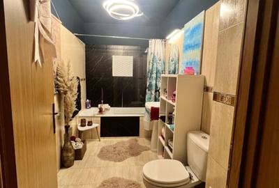 Apartament 2 camere, 81 mp, Radauti - 12