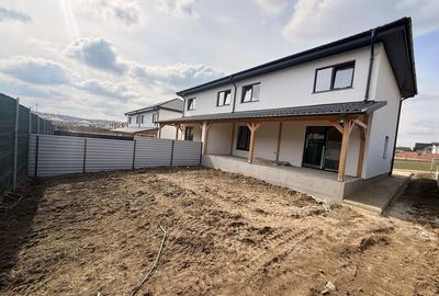 Casă cu 4 camere în Lisaura - 2