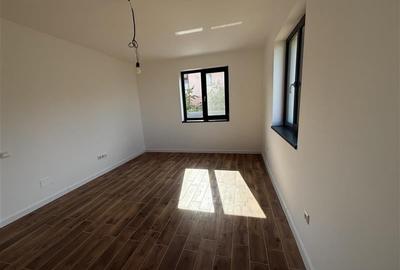 Casă individuală cu 5 camere cu Canalizare în Aeroport - 19