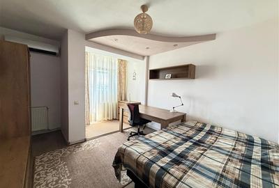 Apartament cu 2 camere decomandat în Podu Roș - 3