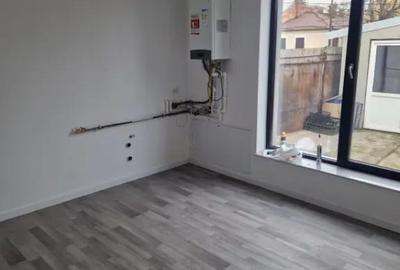 Casă cu 3 camere cu Teren 150 Mp în George Enescu - 2