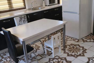 Casă cu 4 camere în Central - 6