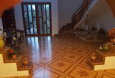 Casă individuală cu 6 camere cu Teren 661 Mp în Nădlac - 3