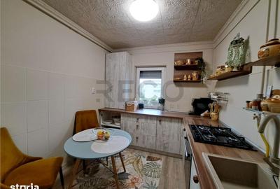 Apartament cu 2 camere decomandat în Central - 10