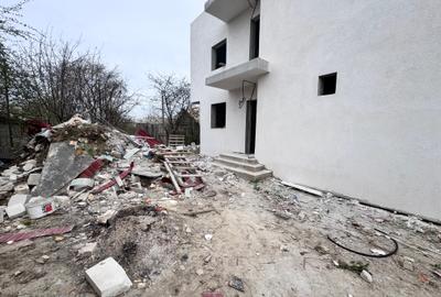 Promotie Casa P+1+M. 5 cam. Util 185mp. Teren 120mp - 26