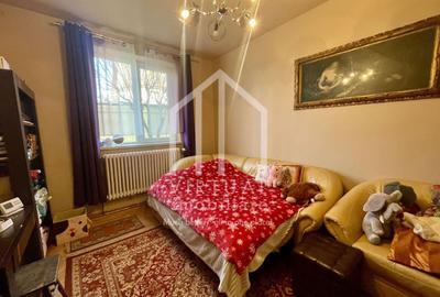 Casă individuală cu 7 camere cu Canalizare în Trei Stejari - 9