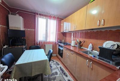 Apartament cu 3 camere decomandat în Central - 3