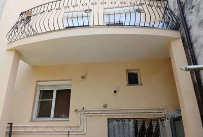 Casă cu 4 camere în 14 Mai - 5