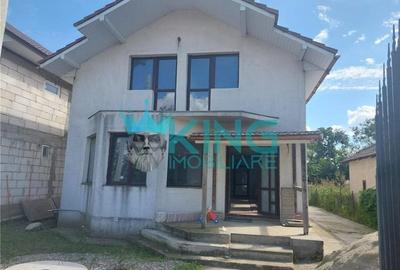 Casă individuală cu 4 camere în Olarii Vechi