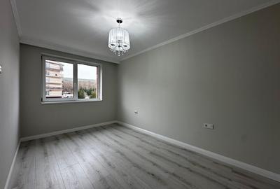 Apartament cu 3 camere semidecomandat, mobilat în Chinteni - 3