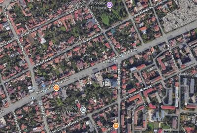 Teren de 706 mp, în Central