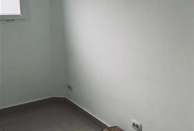 Spațiu comercial, de 35 mp, în Astra - 7