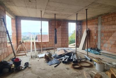 2 Unitati, Duplex semifinisat, zona Dambul Rotund, priveliste spre oras - 4