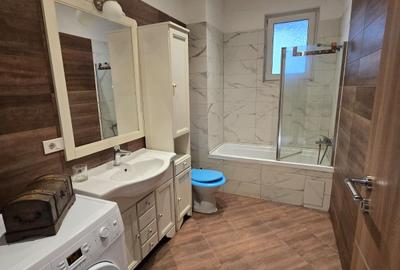 Aparatorii Patriei-3 cam,decomandat,et. 1,supr. 90 mp. loc parcare,an 2017 - 17