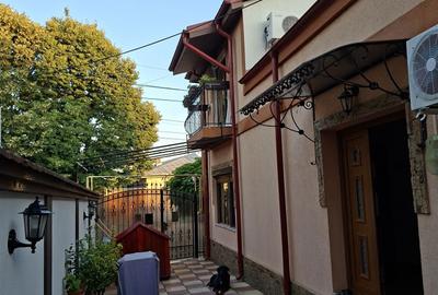 Casă cu 3 camere în Central - 2