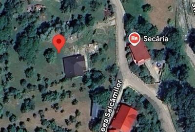 Teren de 1000 mp, în Secăria - 3