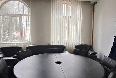 Spatiu office situat in Busteni-inchiriere - 8