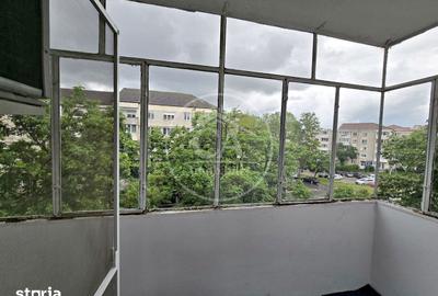 Apartament cu 4 camere decomandat în Decebal - 15