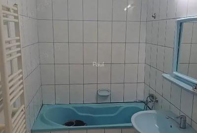 Apartament cu 2 camere decomandat în Calea Galați