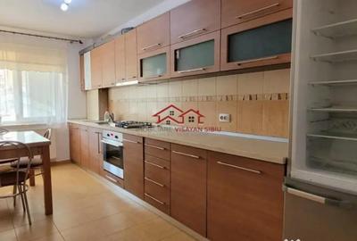 Apartament cu 2 camere decomandat în Ștrand - 3