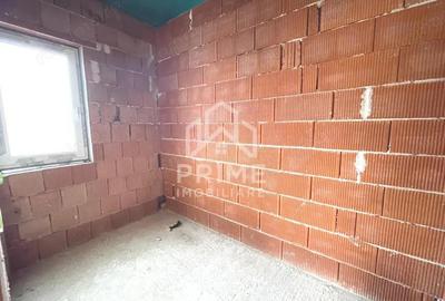 Casă cu Teren 535 Mp în Micești - 2