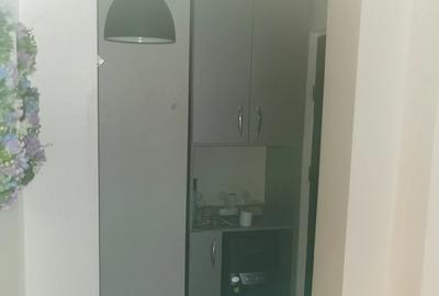 Garsoniera de inchiriat