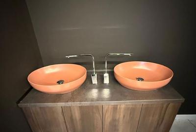 Spațiu comercial, în Central - 3