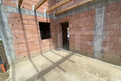 Casa familiala la rosu in suprafat utila de 199 mp si 400 mp teren - 4